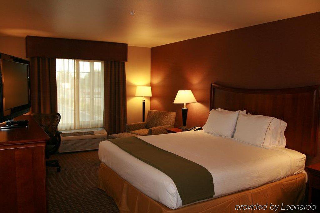 Holiday Inn Express Hotel & Suites Willows By Ihg Zimmer foto